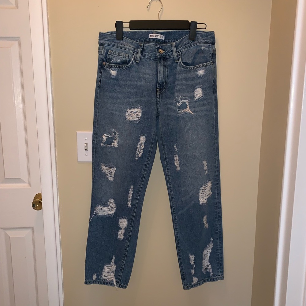 Zara boyfriend fit ripped jeans dark blue size 4